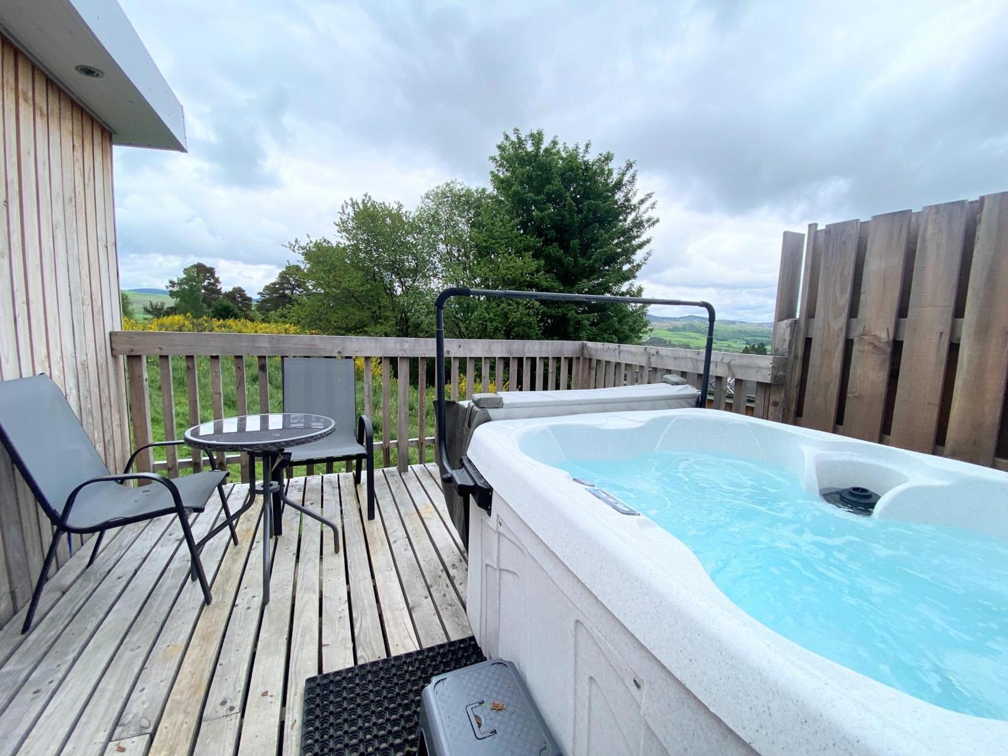 Kaoglen Fallow Pod - Luxury - Hot Tub - Pet Friendly Blairgowrie and Rattray Kültér fotó